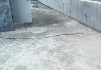 包头市楼顶漏水维修公司分享下如何解决卫生间隐蔽部位漏水的问题?